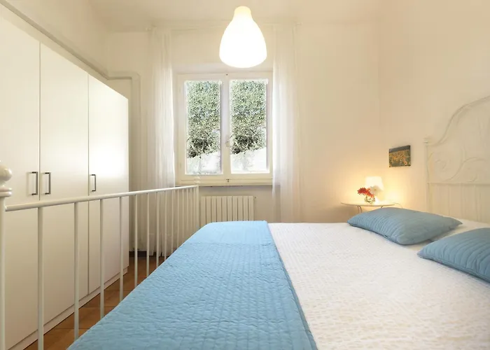 209 - A Schiera Quadrilocale Al Taunus, Con Portico E Giardino Numana